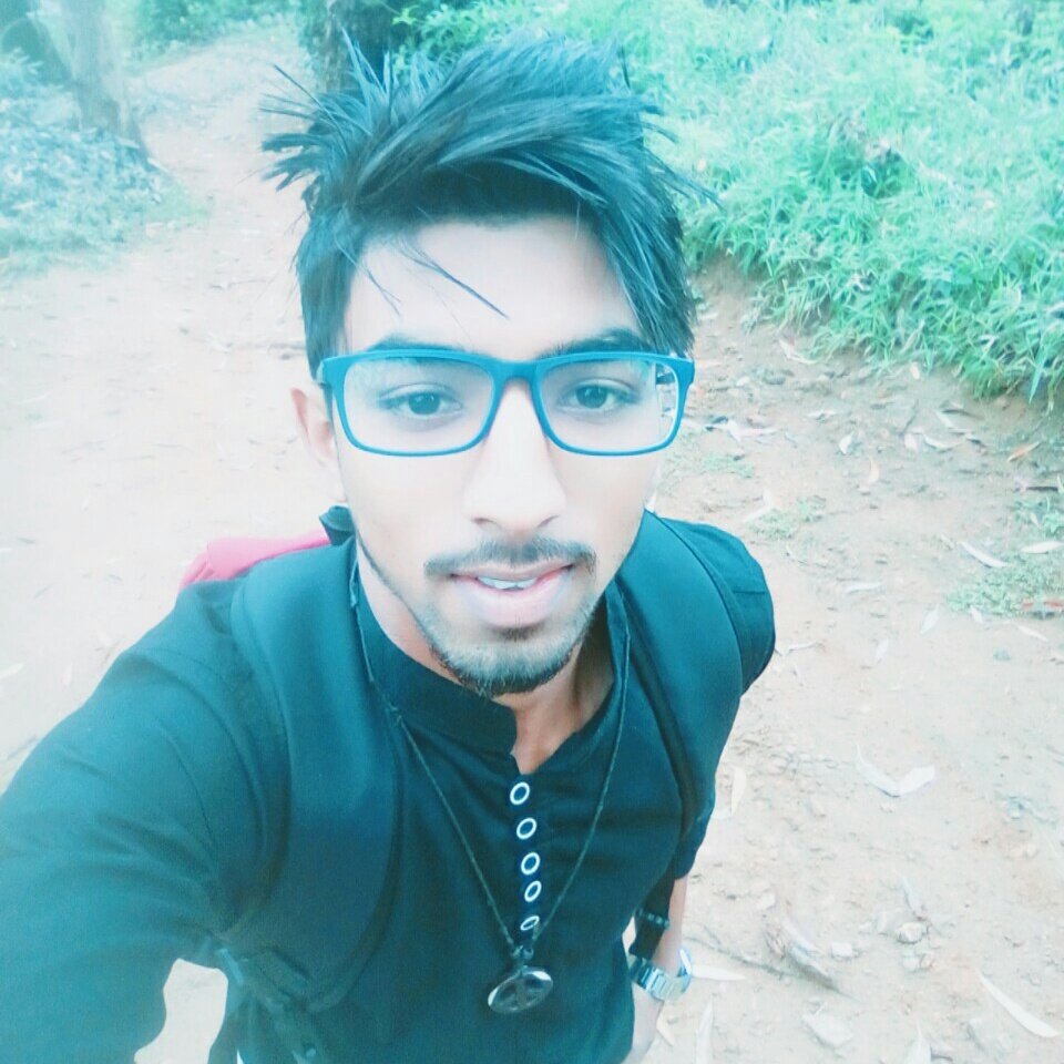 AyeshLakml's tweet photo. #shortvslong https://t.co/babxaWpYMQ