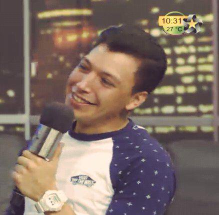 _MariiEC's tweet photo. RT si extrañas ver a @_snuppy08 con cabello corto 😊 https://t.co/HocHdfYnJ0