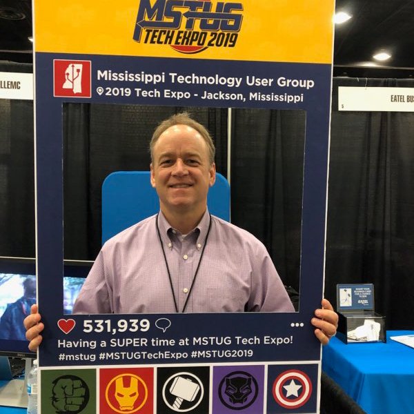 MSTechUserGroup's tweet photo. Did anybody say “selfie”? Our photogenic vendors are having fun with our theme: Technologists Assemble. Have you taken your selfie? #MSTUG https://t.co/aXu17ISCl6