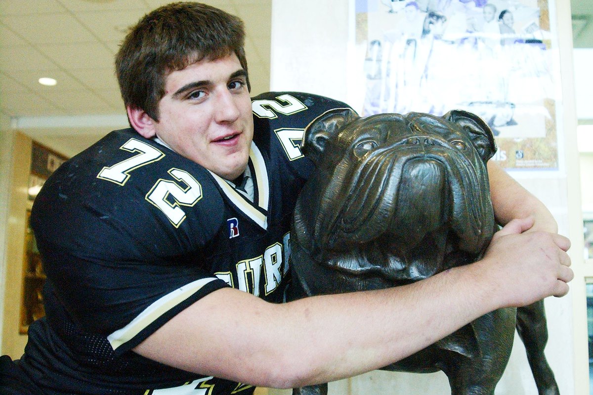 HuskerlandBob's tweet photo. Going up live tomorrow at 5 AM - #FREE - a Throwback Thursday look at Huskerland's Top 30 Class A seniors for 2005, including this guy @BurkeFootball star and future @Huskers Ricky Henry. #HesNumberOne https://t.co/nxJLJ57blT https://t.co/YV8ySURHFW