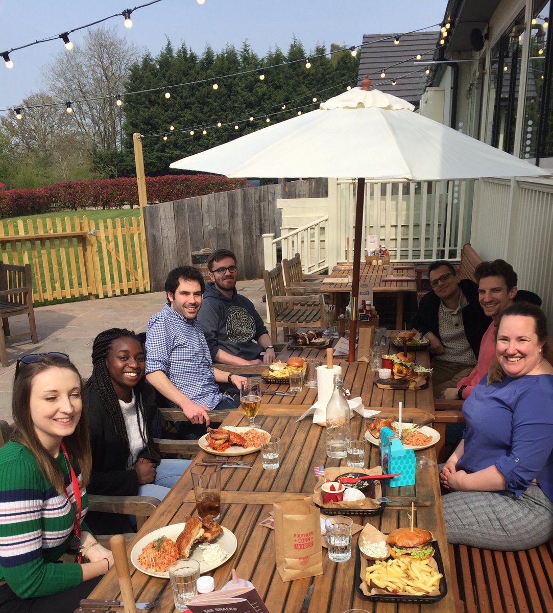 Materials_Girl's tweet photo. Group meeting. #interdisciplary #characterisation @MRCDTP_IBR @WarwickLifeSci @SergioCspedes4 @SchillerTeam @DiamondLightSou @UHCW_RandD #hickoryssmokehouse @MASCDT #easterlongweekend 🐰🍫 https://t.co/sJjCEYuf1k