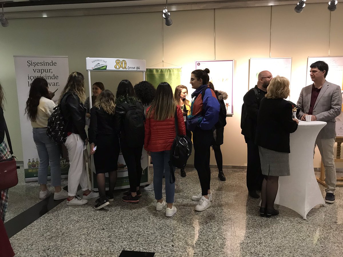 kristalyaglari's tweet photo. Yaşar Üniversitesi Halkla İlişkiler ve Reklamcılık Bölümü tarafından düzenlenen Advertising Workshop etkinliğinin bu yılki sponsoru olduk. Workshop kapsamında öğrencilerin dijitalde marka iletişimimize yönelik hazırladığı çalışmalar ile keyif dolu bir etkinliği geride bıraktık.😊 https://t.co/B4ctGRBhnq
