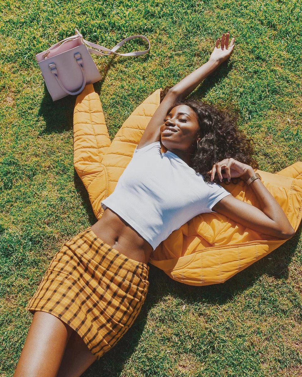 zaful_official's tweet photo. Wake me up when weekend is here๐ด (ins: shayalixo)
#Skirts: https://t.co/kPU2PNBcTy
๐Code:ZFWS๐
#ZAFUL #ZFgirl #plaidskirt #plaid #skirt #wednesdaythoughts #yellowplaid #yellowskirts https://t.co/WlFdQ6IBZU