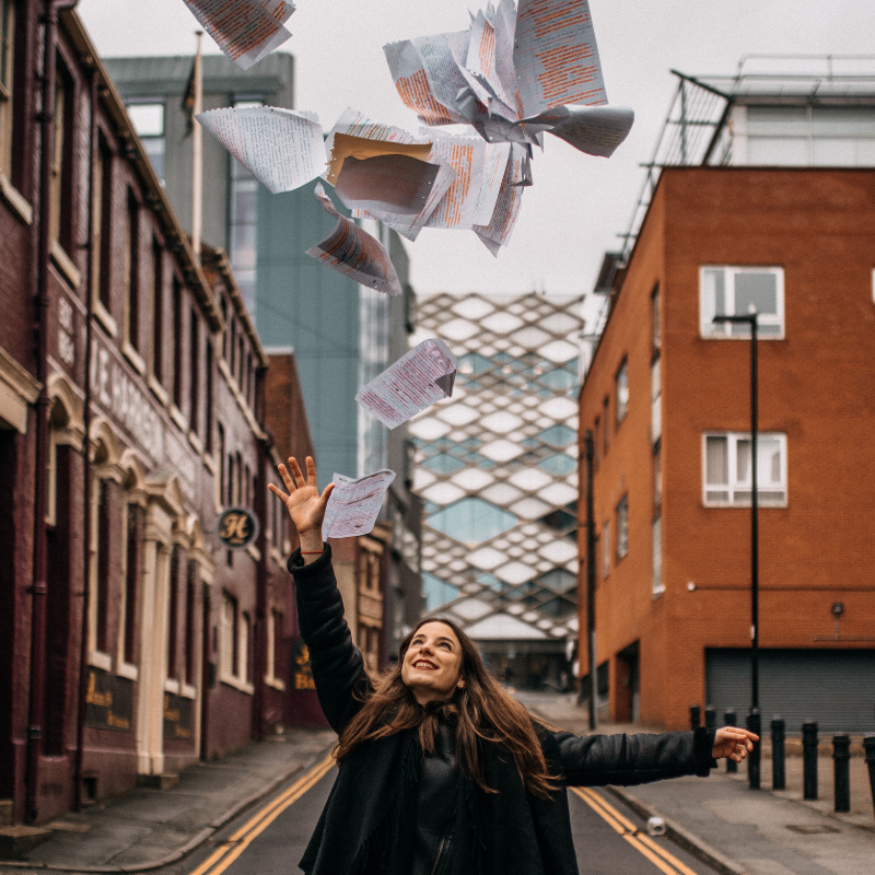 GrantaAcademy's tweet photo. It's that time of year when exams are at the forefront of your mind. To help you stay focused and make the most of your time, take a look at these top 5 #RevisionTips from our Director of Studies, Jessica Edwards: https://t.co/wTDrHSopeV #ExamHelp #ExamPrep #ExamReady https://t.co/7zRbAmpuqm