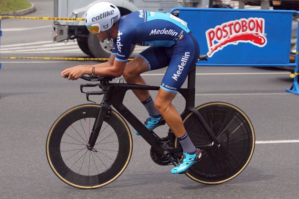 nuestrociclismo's tweet photo. #LaVuelta2019🇺🇾#Ciclismo
Et6⏱️Melo
Walter Vargas🇨🇴@Team_Medellin 42:35"
Egidio DaRosa🇧🇷@CiclismoRP+59"
Robigzon Oyola🇨🇴MED+1:56"
@GohrAndre🇧🇷@BRAprocycling+2:02"
Flavio Santos🇧🇷Funvic+2:08"
Agustín Moreira🇺🇾@CCCerroLargo+2:11
Pablo Toncoso🇺🇾@ClubCFenix+2:15
@HaroldTejada1🇨🇴+2:18" https://t.co/U0U3kNUo7l
