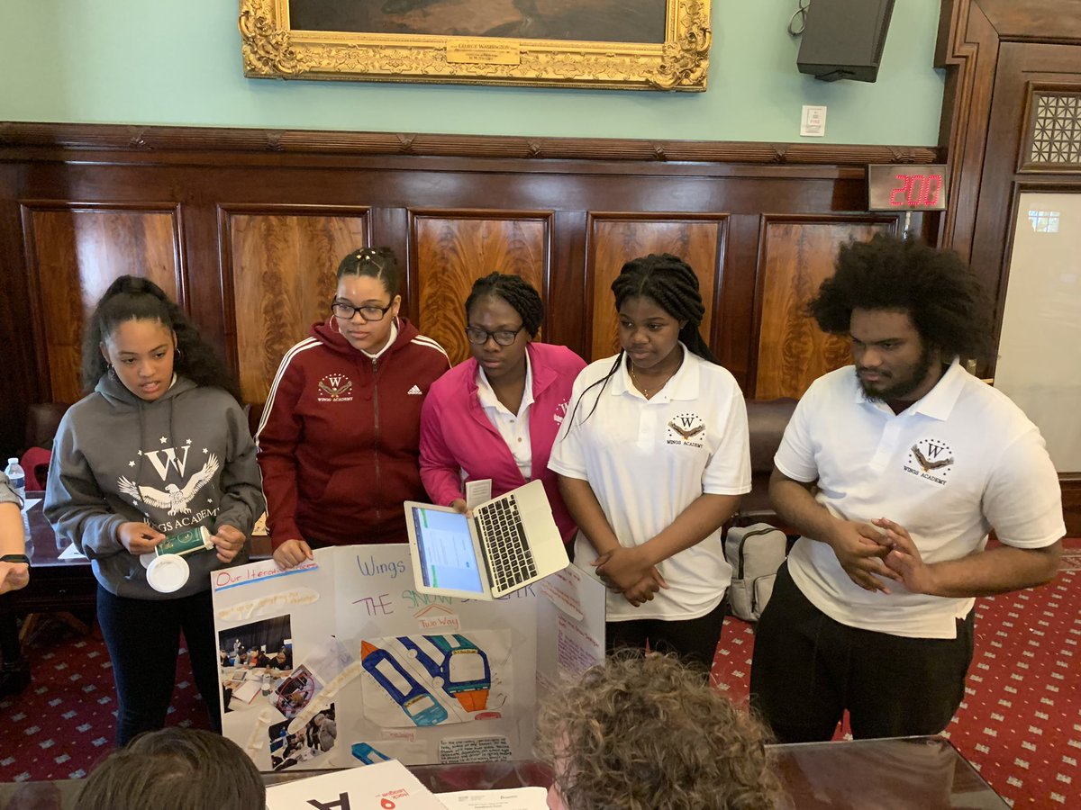 Mr_SG44's tweet photo. WINGS is ready for the judges!!!! #HackLeagueFinals #HackLeague #CSinColor #CSForAll #csforallnyc #WhyCSMatters @CSforAllNYC @BetaNYC https://t.co/SL5xvHjlv0