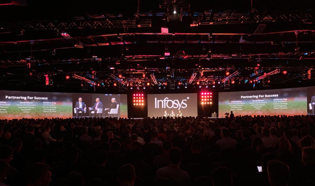 "Completely packed house for our strategic partner <a href="/Infosys/">Infosys</a> discussing Digital Services and helping mutual customers succeed during #GKOM2019." via <a href="/ddeaneus/">Dennis Deane</a> #HitachiPartners