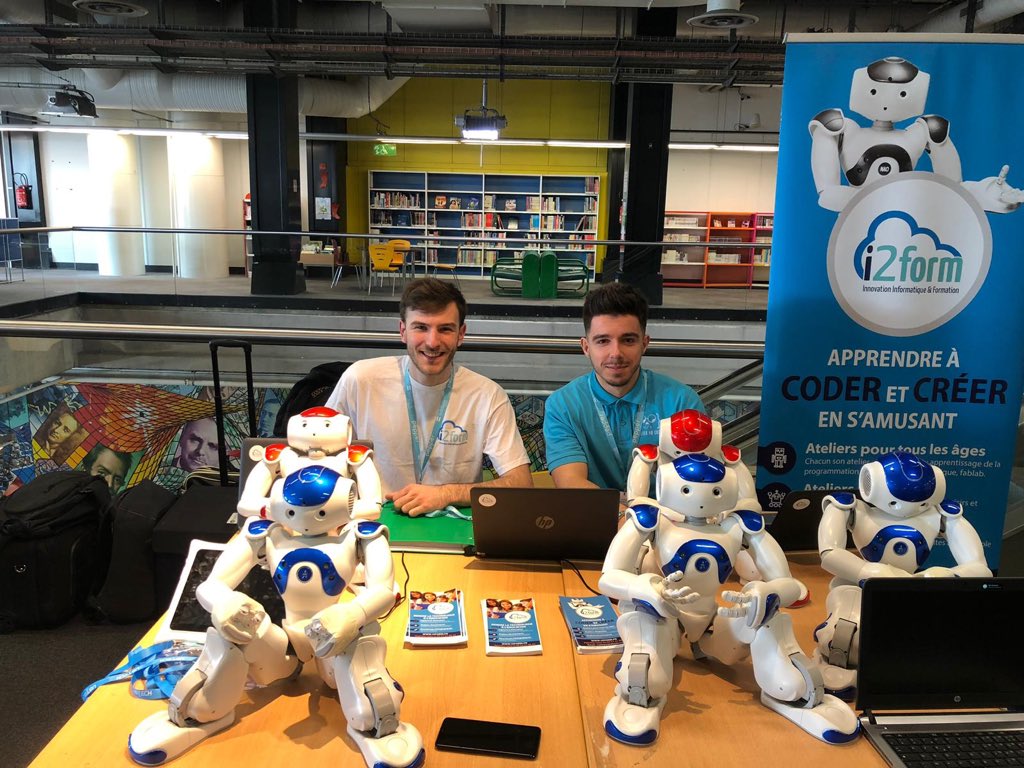 i2form's tweet image. RoboCup Junior à la cité des sciences : une journée pleine de belles rencontres pour I2form avec les jeunes compétiteurs, les enseignants et inspecteurs de l’Education Nationale, les professionnels constructeurs, distributeurs et industriels. @SBREurope @i2form #I2FORM