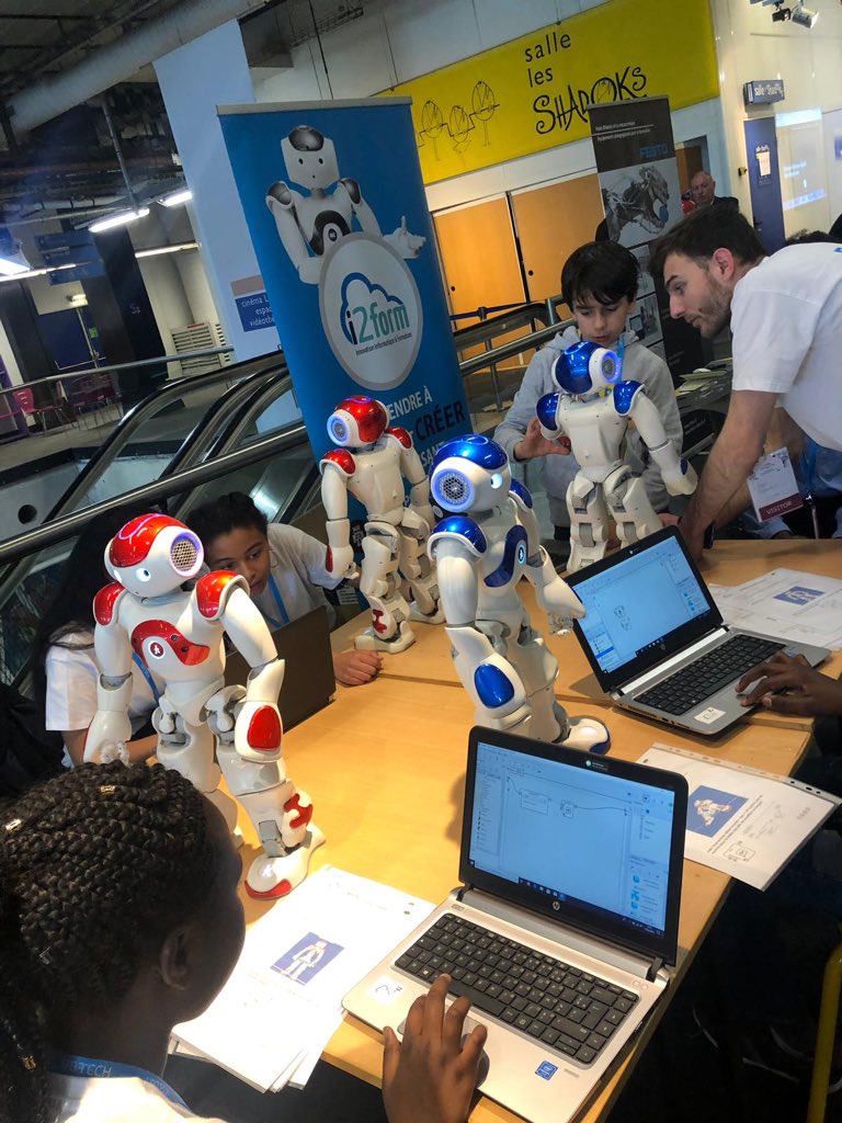 i2form's tweet image. RoboCup Junior à la cité des sciences : une journée pleine de belles rencontres pour I2form avec les jeunes compétiteurs, les enseignants et inspecteurs de l’Education Nationale, les professionnels constructeurs, distributeurs et industriels. @SBREurope @i2form #I2FORM