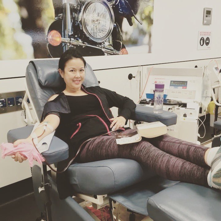 DrAnitaGoh's tweet photo. Donating plasma. A meaningful, fulfilling thing to do that benefits so many people (including yourself).  

#donateblood #donateplasmasavelives #donateplasma #redcross #volunteer #community @RedCrossAU https://t.co/3SBwwqhfMr