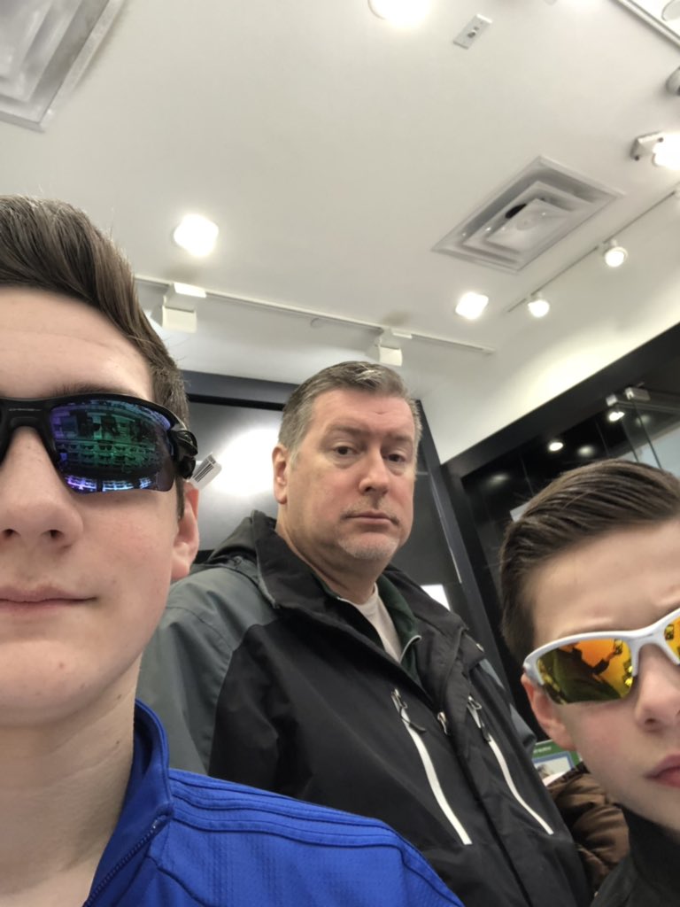 rrubarth39's tweet photo. Happy birthday to this absolute legend @BobRubarth HBD Dad🎉 #23Zone https://t.co/rmiv8YlvMk