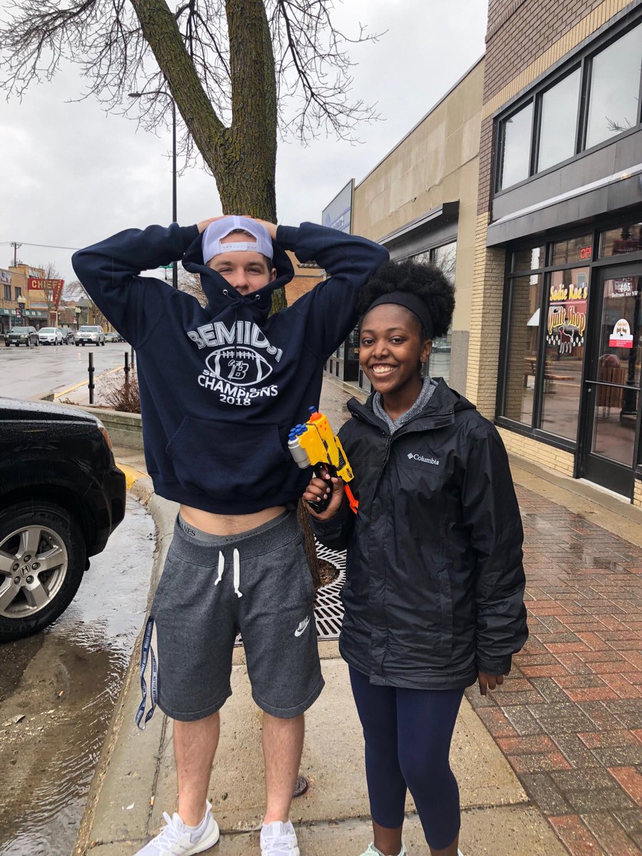 SnacksWhen's tweet photo. @Bmjinerfwar Hana got Zak, and Broc got McKenzie. Things are all tied up at 2 https://t.co/YvzCfdp64v