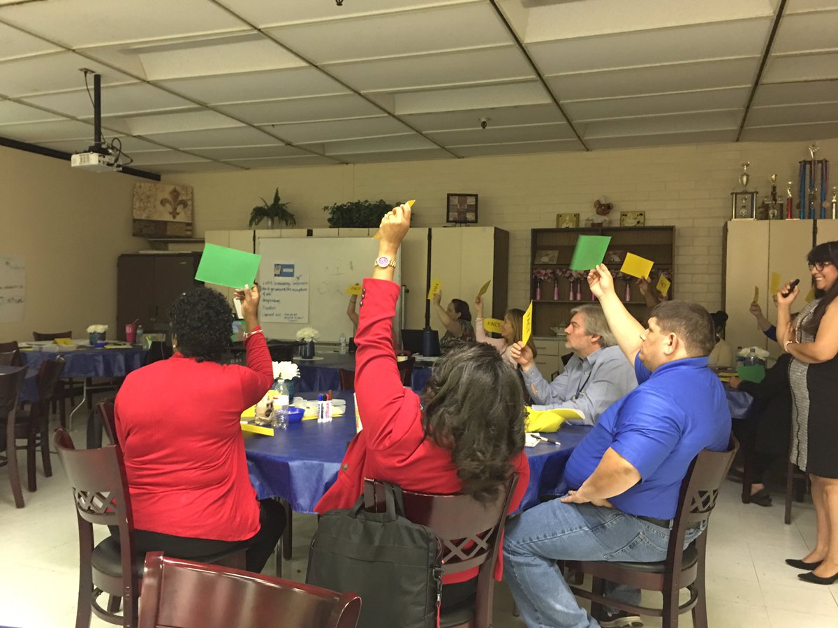 SchCultureDCPS's tweet photo. Today we held our Drug & Substance Abuse Awareness PD at Sandalwood HS. Thanks to all that attended. Here are some snap shots! @IvonneShad #substanceabuseawareness #whatstrending #howtorespond #avoidbiases #teamduval #pbisiseverything https://t.co/xgDvUSxaT1