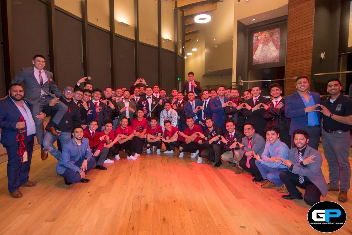GordisProd's tweet image. @wsu_odphi Presents the Newest Knights on Campus: The Alpha Eta Class ⚔️🛡Check Out the full Album on the Gordis Productions Facebook Page 📸🎥
#UpsilonChapter #AlphaEta
#Neos #Spring19 #TooHype
#TooProud #Community