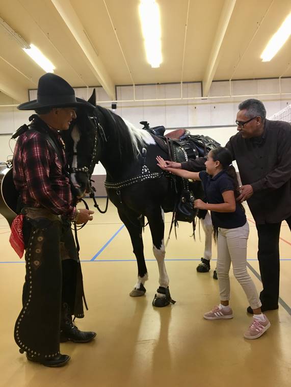 NEAarts's tweet photo. "We want to promote their creativity, their writing skills, their public speaking, + ... give them an environment to participate in a community activity."

Here's our grant spotlight on @westernmuseum's cowboy poetry education program https://t.co/ClTCA04BL5  #NationalPoetryMonth https://t.co/gy1kRfzUDY