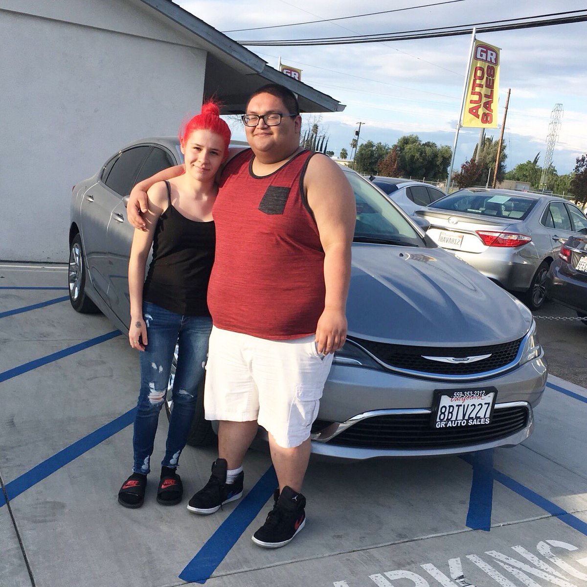 GRAutoSalesCA's tweet photo. Congratulations to our happy customers! They purchased a 2016 Chrysler 200. Thank you for choosing GR Auto Sales! https://t.co/juRg4hYyXw