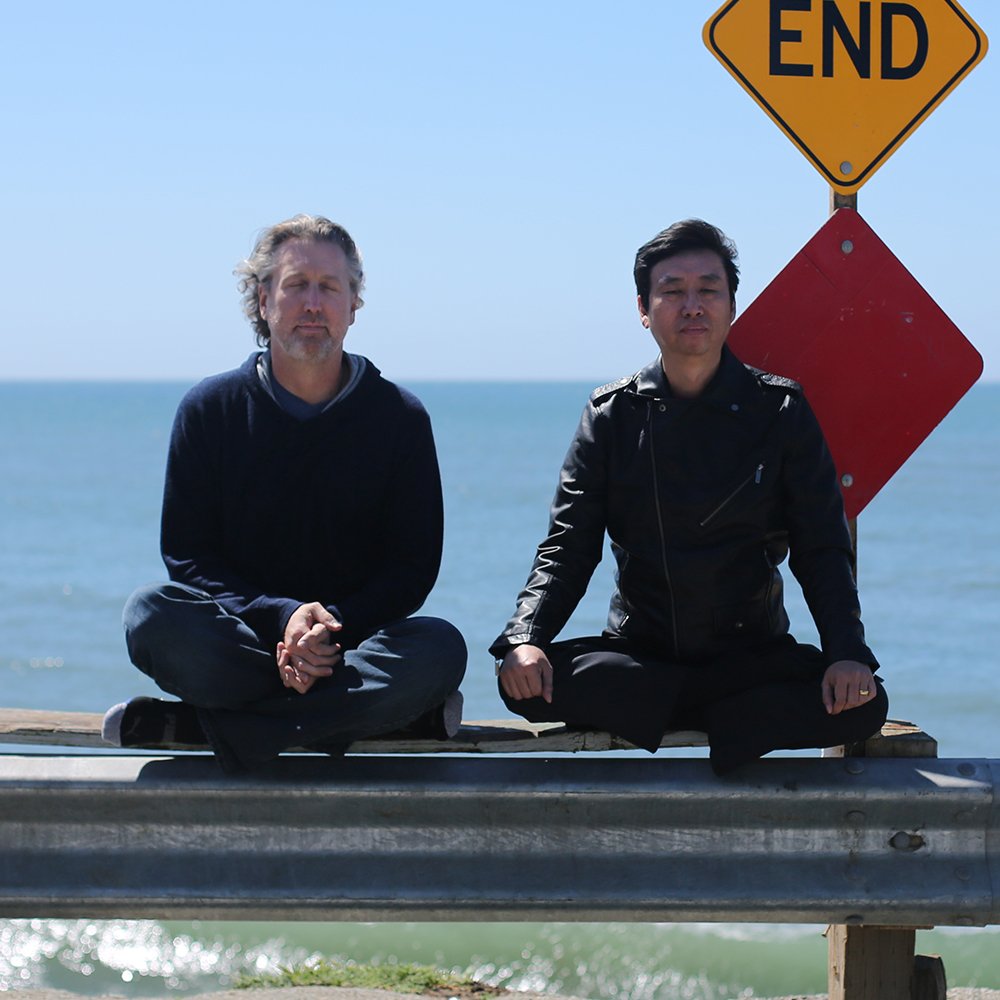 pubmeditations's tweet photo. Jason Garner and Chade-Meng Tan sitting on the edge. Jason is the author of And I breathed. Meng is an author and co-founder of the Search Inside Yourself Leadership Institute. @Thejasongarner @chademeng @searchinsideyou https://t.co/tRTZmBiSQ3