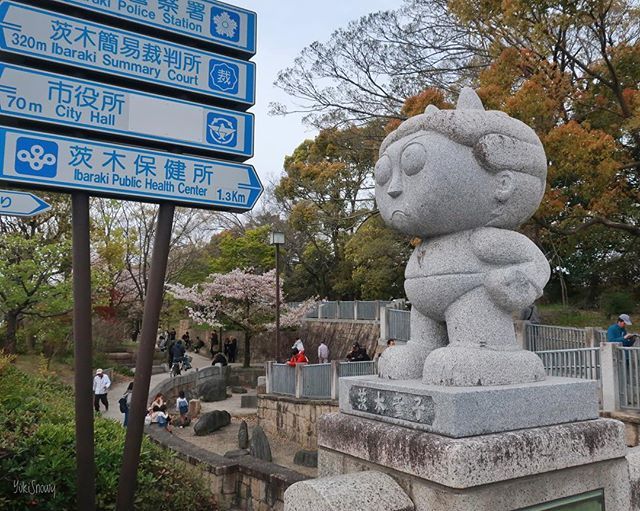snow_owl's tweet photo. おはよう。
...
#ibarakidouji #ibarakishi #bridge #statue #stonefigure #osaka #茨木童子 #茨木市 #大阪 #はてなハイク https://t.co/bq017ANyjz