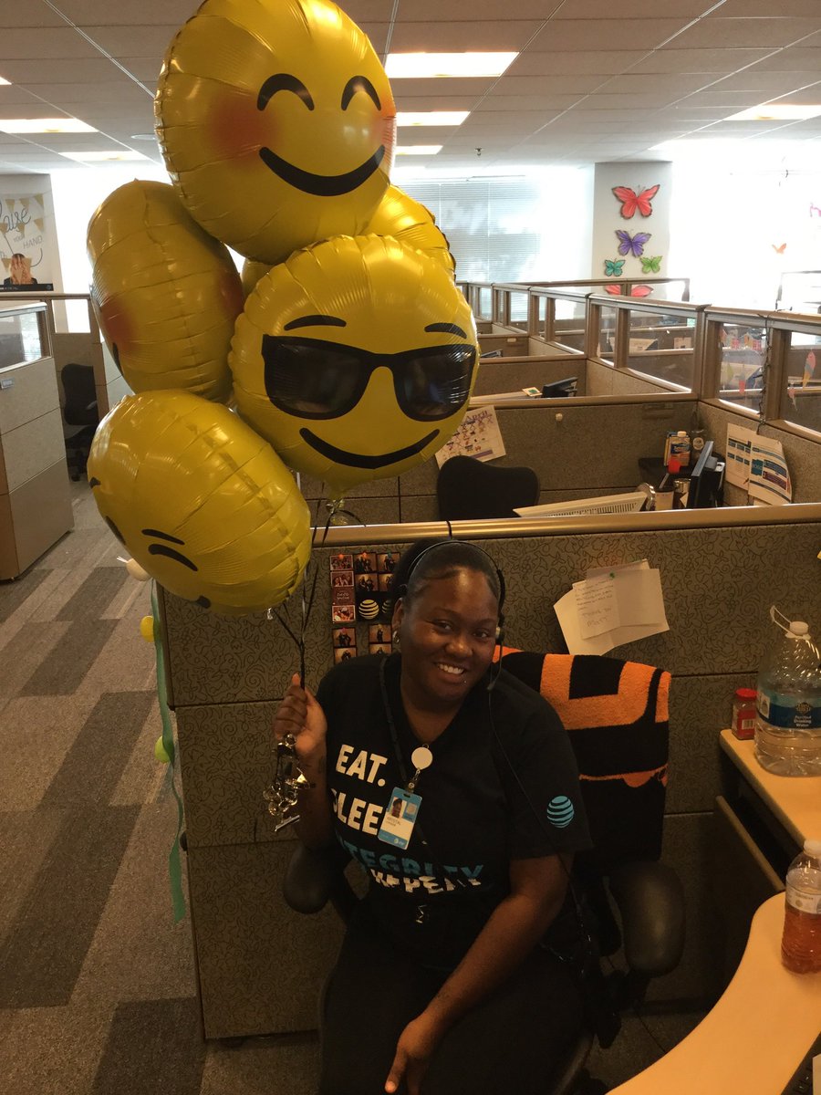 Booooooom just like that Krystal Linnear sets the roof on fiyaaaa. Way to go!!!!!!!!!!!!!!! #CerritosPride #FieldsFam #tuggleNation