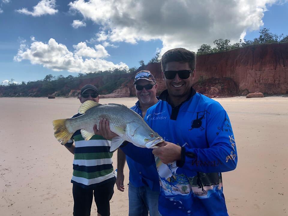 HelifishDarwin's tweet photo. What a day we had on Sunday with Ben, his Dad and Father in law...the fishing was incredible!!! We saw schools of barra along the coastline from the chopper so decided to land and hook a few. Then at our next creek stop the barra were literally swimming past our feet! 
#helifish https://t.co/gOe4VsKlJf
