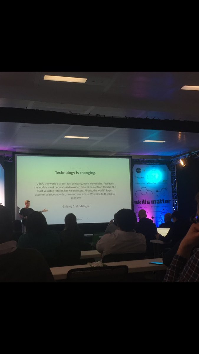 Marycwoodworth's tweet photo. With @jldeen at #CloudMatters, getting ready to dive deep into the world of #devops to take on this new digital economy! https://t.co/gASEGQtlEs
