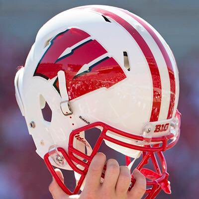 aaron_armitage9's tweet photo. Blessed to have received an offer from the University of Wisconsin
 @SaylorBlairFB @MikeCoyle12 @chatfootball @mccarthy_report @RivalsFriedman @BrianDohn247 @TodderickHunt @alexgleitman
@CoachTurnerUW https://t.co/woBgSgkMQI
