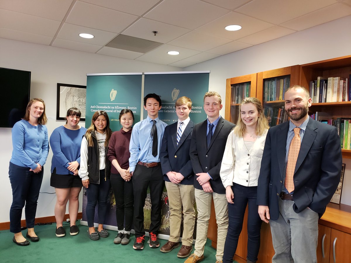 MrJaredMagee's tweet photo. @winchMUN had the honor of spending time at @IrelandBoston. In a discussion w/the Vice Consul General Aoife Budd &amp; Consular Representative  Extraordinaire Casey McElmeel, we discussed the rold of consuls &amp; so very much more. We owe them real debt of gratitude Go raibh maith agat! https://t.co/LtSTSLq0J9