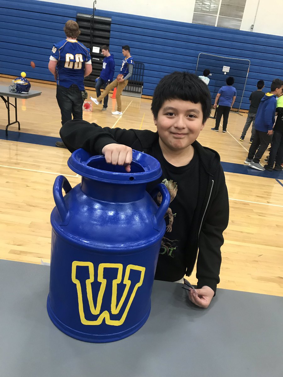 whs_senate's tweet photo. #jug https://t.co/Q52d4Pc25v