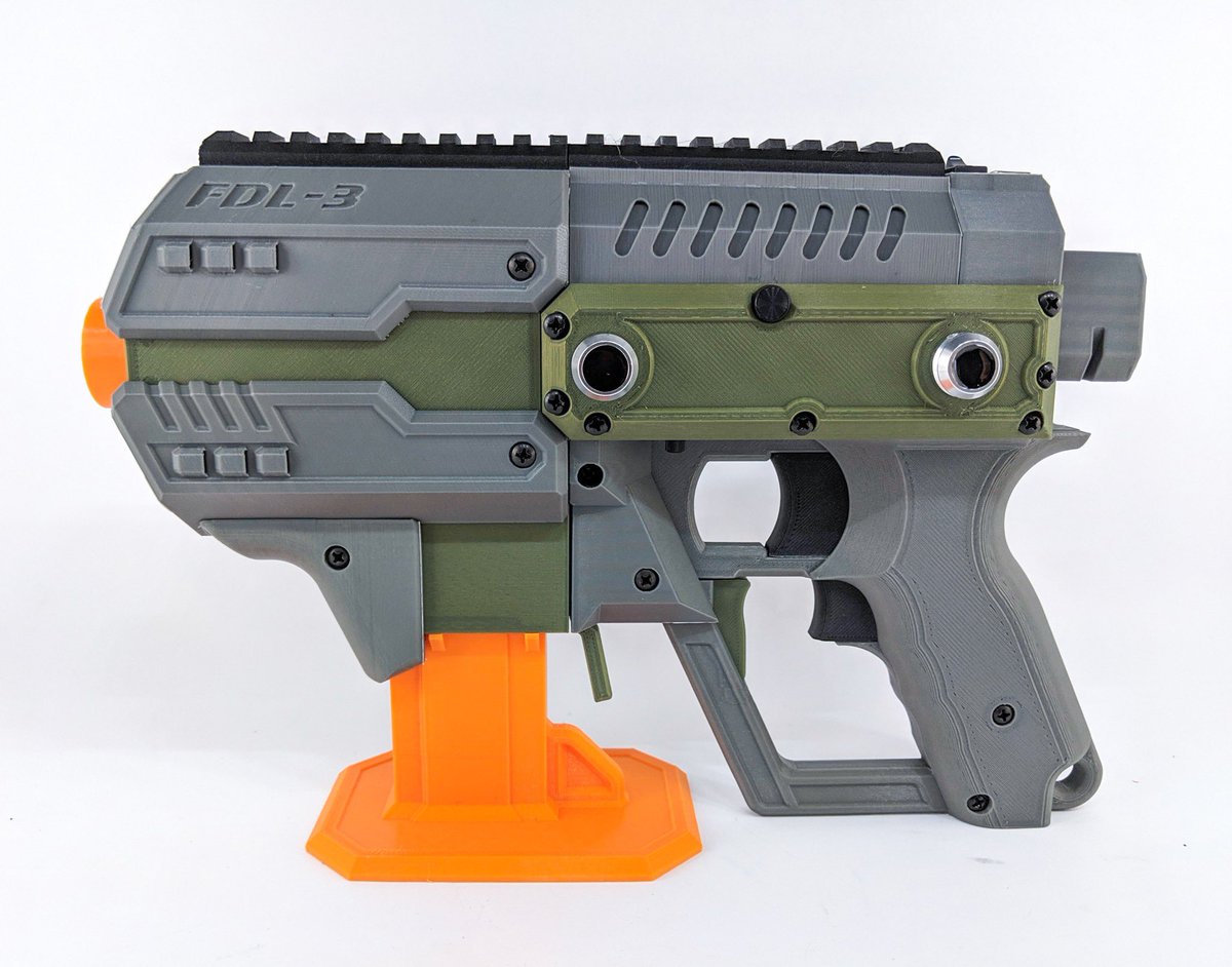 projectfdl's tweet photo. #0108 for Robin printed in @proto_pasta matte black, @Paramount3D graphite grey and olive green with a @camsters_blasters holdster
#fdl3 #projectfdl #3dprinting #makersgonnamake #fdlwee https://t.co/WFpZtDOKKT