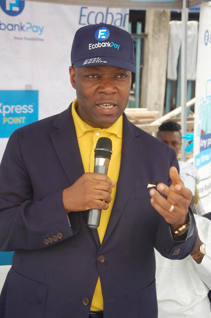 PAkinwuntan's tweet photo. Ecobankpay and Xpresspoint agency in Ikate, Lekki...Oba Elegubshi market...we will not rest till we bring convenient, easy banking to every household in Nigeria..pay and collect funds on your phone..ecobankmobile..*326# is the number... #ecobankpay #ecobankon #makeafricagreat https://t.co/zoxfxM20r1