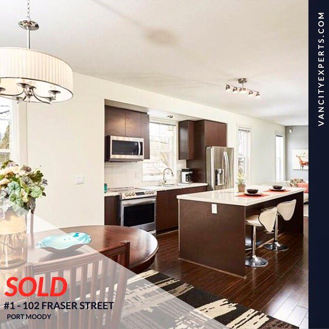 ExpertsVancity's tweet image. Congrats to our clients on their new home in Port Moody! 🙌🏻🎉