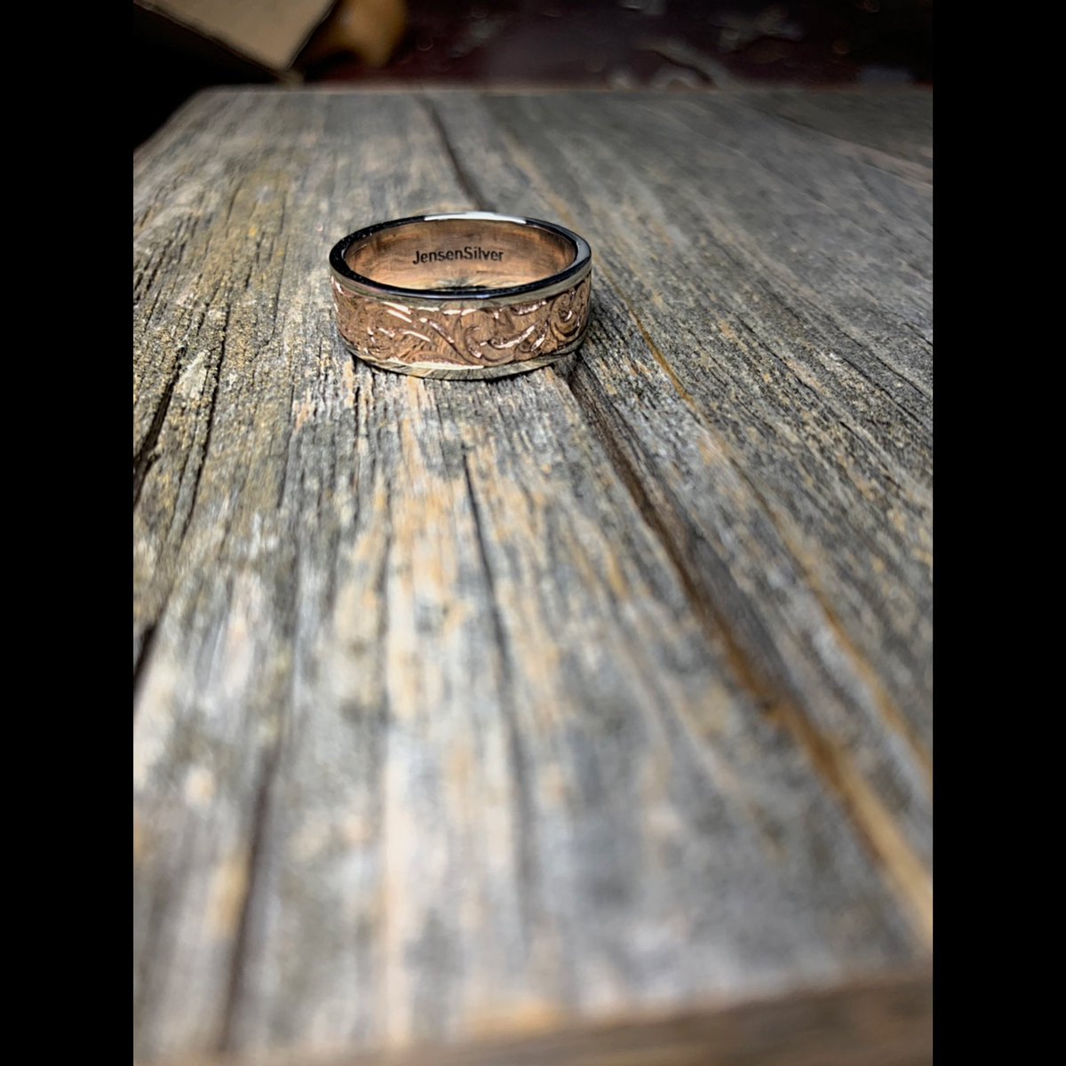 TNicholeBatt's tweet photo. Rose Gold & Sterling Silver menβs wedding band π #JensenSilver https://t.co/WZKqCiaKmr