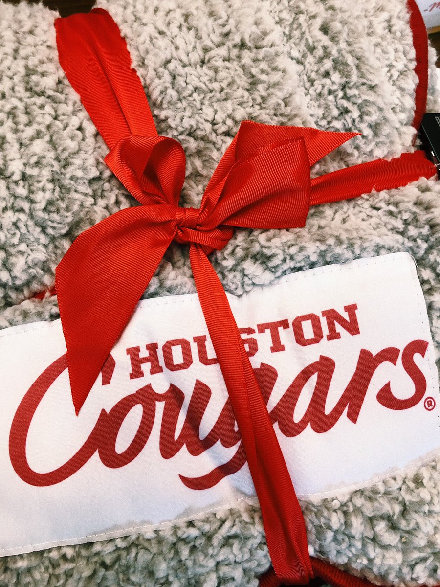 UH Student Centers tweet media