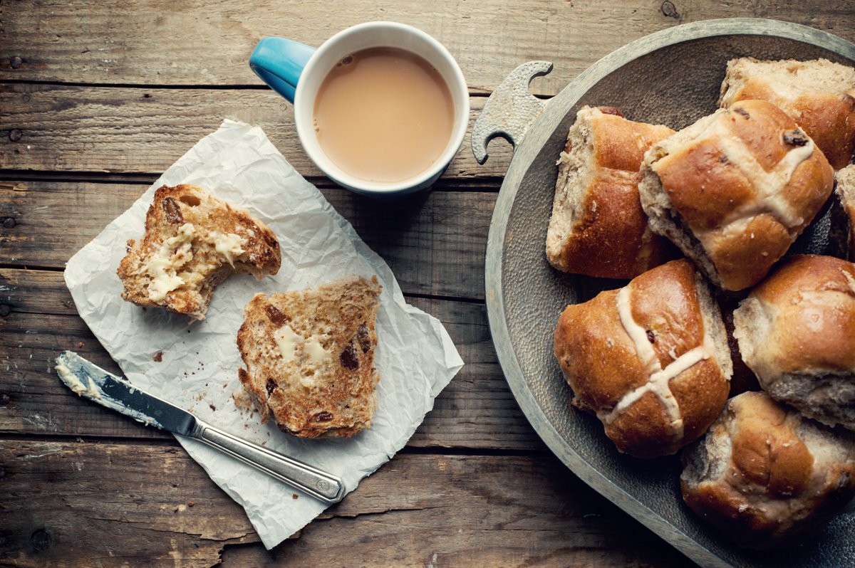 FizzFestivals's tweet photo. Good evening #ShropshireHour #WolverhamptonHour!  Are we all looking forward to the #Easter long weekend? https://t.co/i433anYkxh
