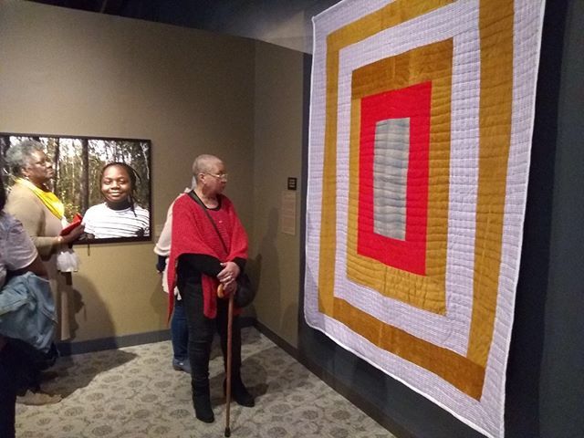 LewisMuseum's tweet photo. Linda Day Clark: The Gee's Bend Photographs exhibit captures the inspiring stories of this rural Alabama community of African-American quilt makers.⠀
#TriumphOverAdversity #ExhibitNowOpen #LewisMuseum #TheLewis #TheGeesBend #QuiltMaking #LindaDayClark #Photographs #AfricanAm… https://t.co/1VOCFmPKMM