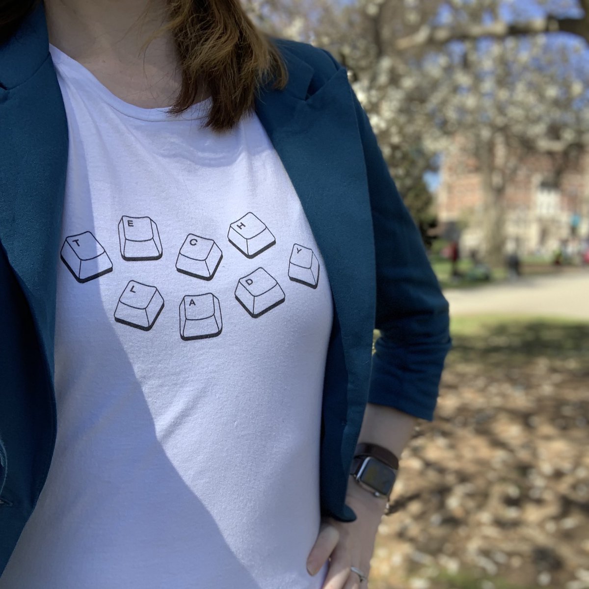 CathyOBrien09's tweet image. Loving this sunny spring day and my newest #TechLadies shirt 😎