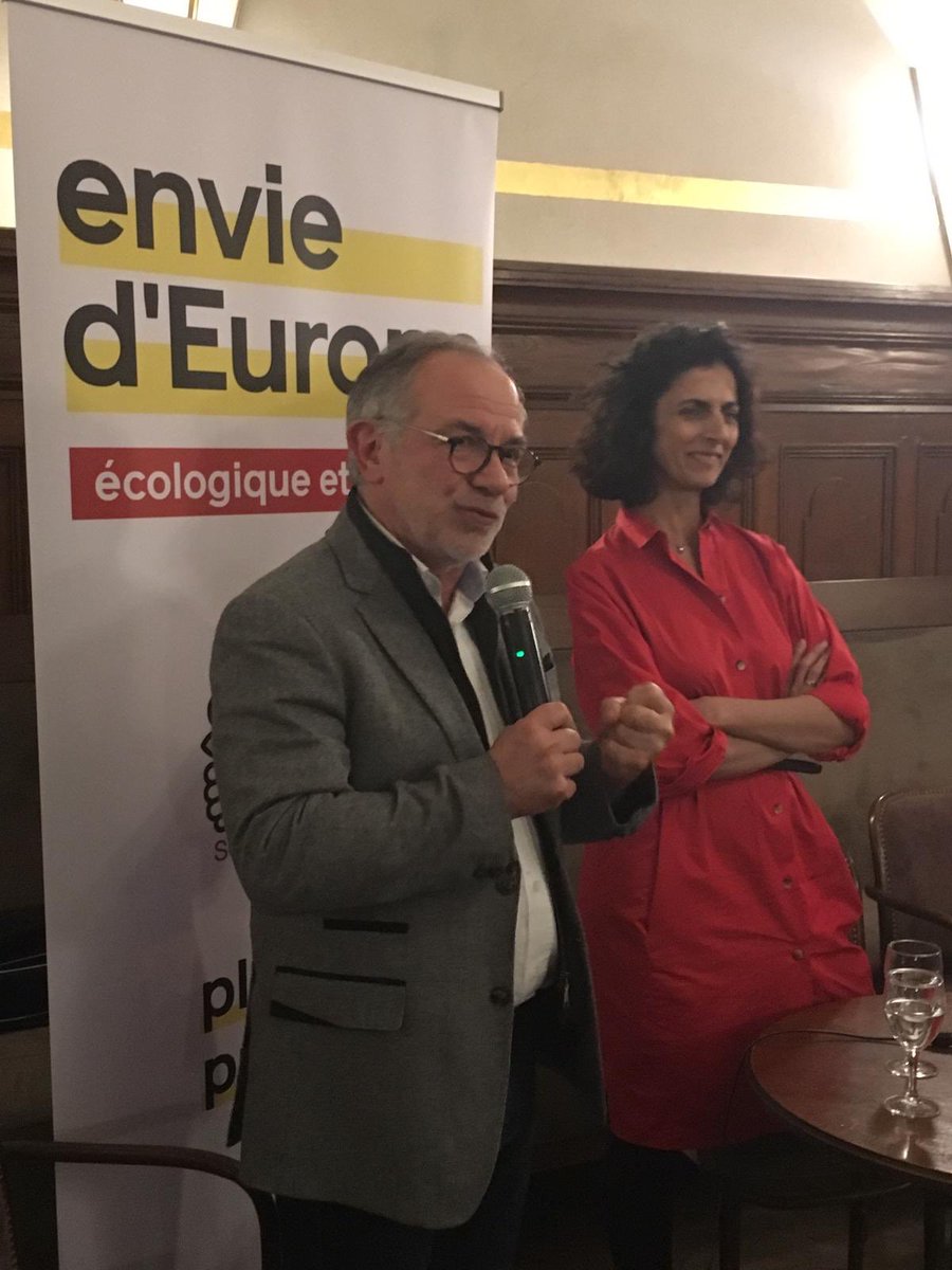 EricAndrieuEU's tweet photo. La famille @TheProgressives arrive dans cette élection avec une vision, une approche structurée et des perspectives pour notre Europe de demain. 
Les questions #écologique et #sociale sont indissociablement liées! #EnviedEurope 🌍🇪🇺 https://t.co/sXZUpxDYpp