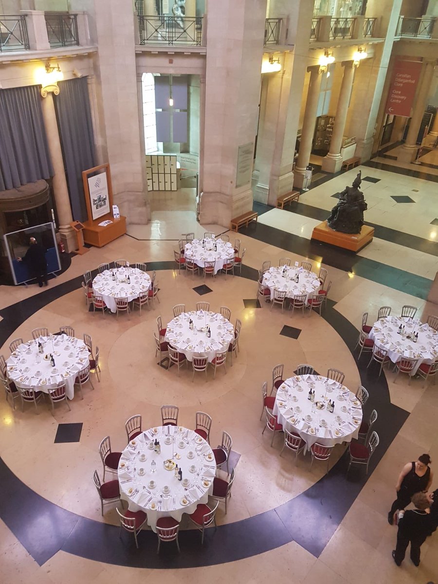 #SIOE2019 conference dinner underway at <a href="/Museum_Cardiff/">Amgueddfa Caerdydd</a>