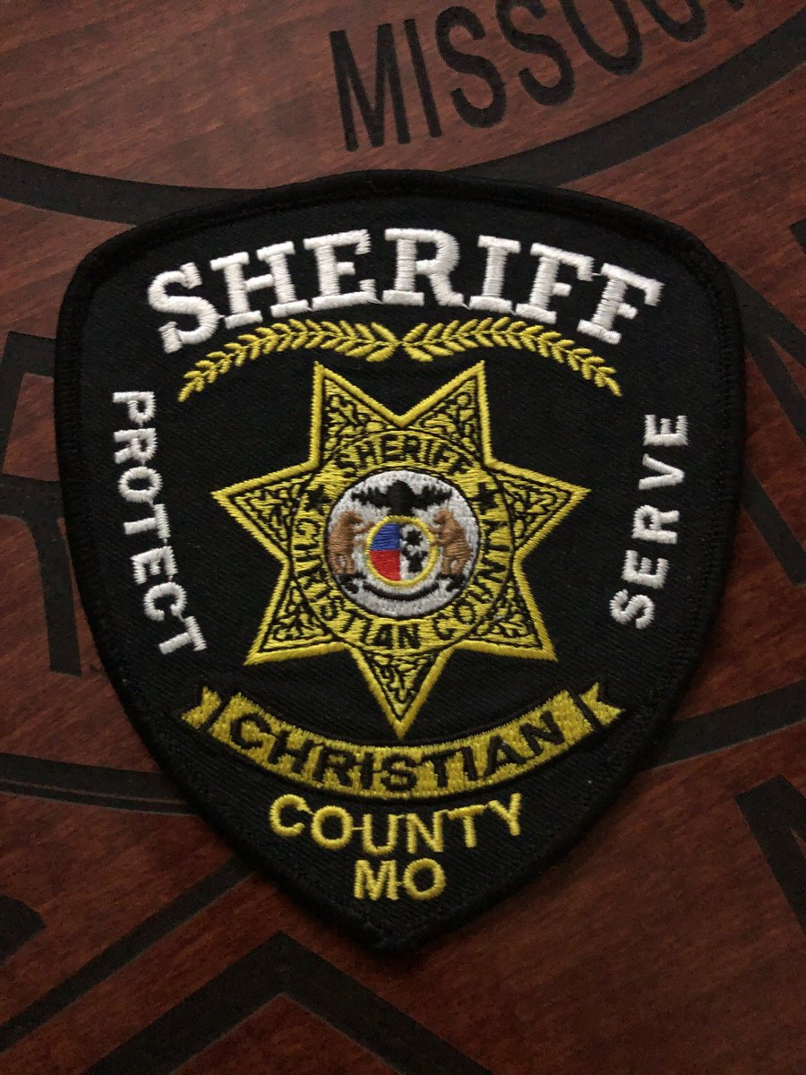 CCMOSheriff's tweet photo. 🚨 Patch Giveaway 🚨
When we reach 600 followers, we will select a lucky winner to receive one of our uniform patches.
To enter:
🚔Follow
🚔Retweet
🚔Like
If you are already following just #RT and #like. #patchgiveaway https://t.co/PcUqf8radb