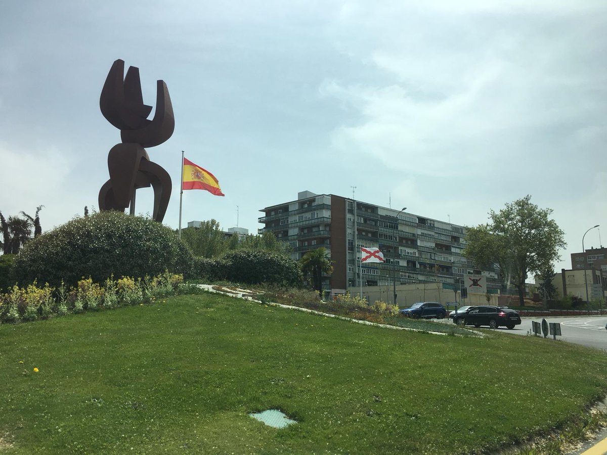 visit_tabarnia's tweet photo. Esta fotografía está tomada de un pueblo de Madrid que se llama Alarcón en el día de hoy .Hermosísima estampa https://t.co/qZHcTC6vJ9