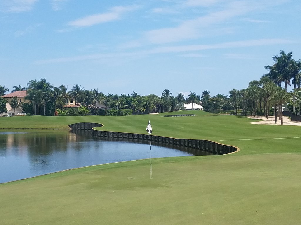 AshleyByham's tweet photo. @standrewsboca SFPGA Pro-offical on the Fazio today. Awesome effort this week by the crew. https://t.co/zcCnOIKH3e