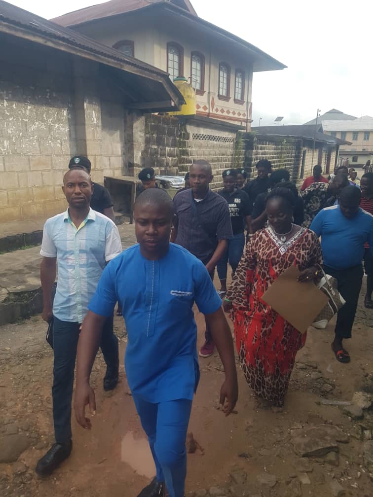KalabariY's tweet photo. The people of my belove Kalabari Kingdom @IMadodoye is the president of the Kalabari Kingdom. We are not divided but are united and strong. We should not allow outsiders to see us as if we are divided. All songs and daughters of Kalabari should know that @IMadodoye is the one. https://t.co/iHIO1U1G3s