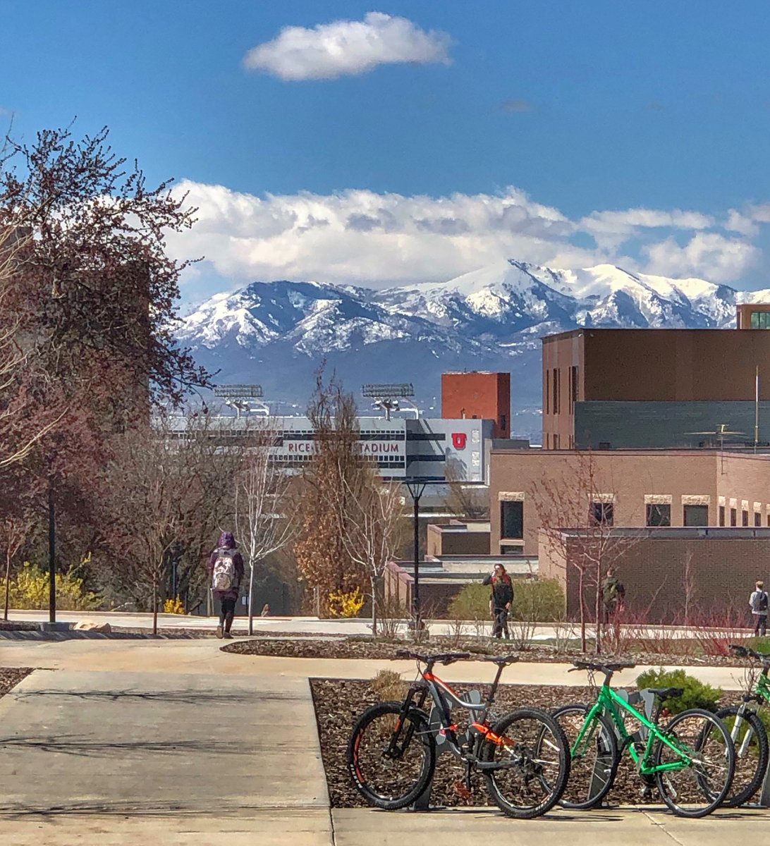 UUtah's tweet photo. Alexa, play “I can see clearly now” 🌤

#TheRainIsGone #butitwasgoodforthewatershed 💦 https://t.co/8kw3thidJO