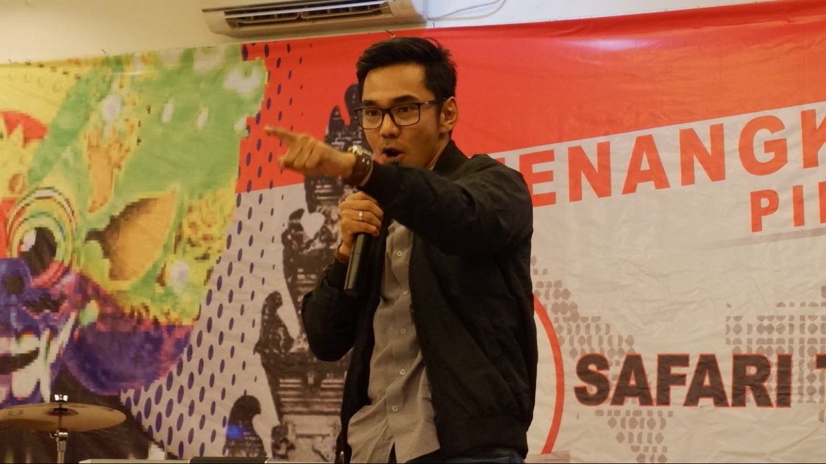 Uki23's tweet photo. "We may have lost a battle, but we haven't lost the war". 

Terima kasih pendukung, simpatisan, relawan, kader dan semua yang telah mempercayakan kami. Perjuangan dan cita-cita kami tidak akan padam hanya karena ketidaklolosan kami di Pemilu 2019. 

We will come back STRONGER! https://t.co/NECo3vEv5f