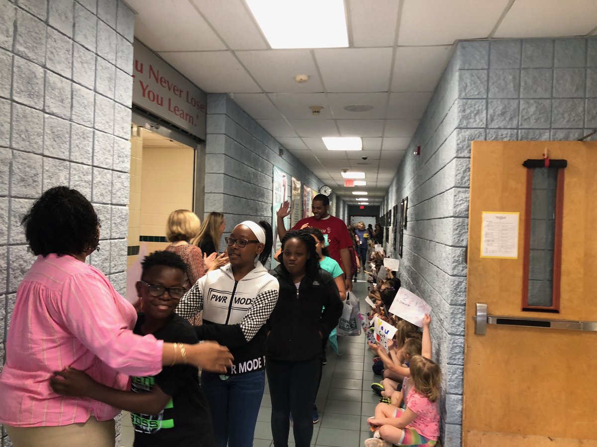 Horizon teachers don't miss a beat. Energizing students for testing next week. #horizonrocks #mcslearn