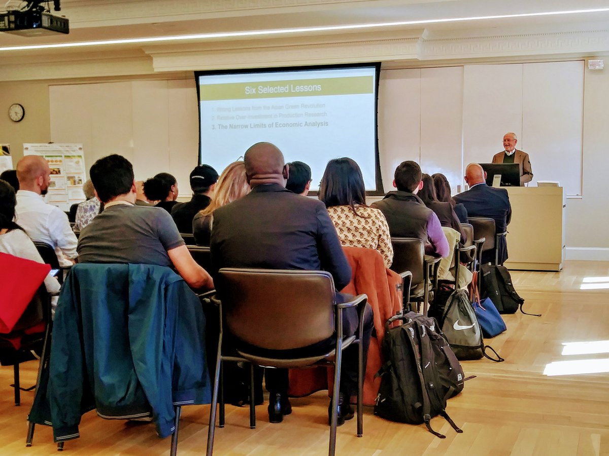 tara_hammonds's tweet photo. Peter Matlon, #development economist and @Cornell alumnus, addresses students as part of the @CornellDyson Emerging Markets Program International Symposium. https://t.co/VF7B75BjfJ