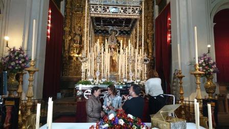 AndaluciaDFiest's tweet photo. Id preparando una buena cena porque el programa de hoy lo merece! Nuestras @reyesprados @RoigNatalia @Gracia_Arjona y @CristinaFaguas se han traído lo mejor de varios rincones de #Andalucía para que conozcáis las historias de nuestra tierra! A las 22.30 horas en @canalsur #ADF37 https://t.co/IAm92HBJUT