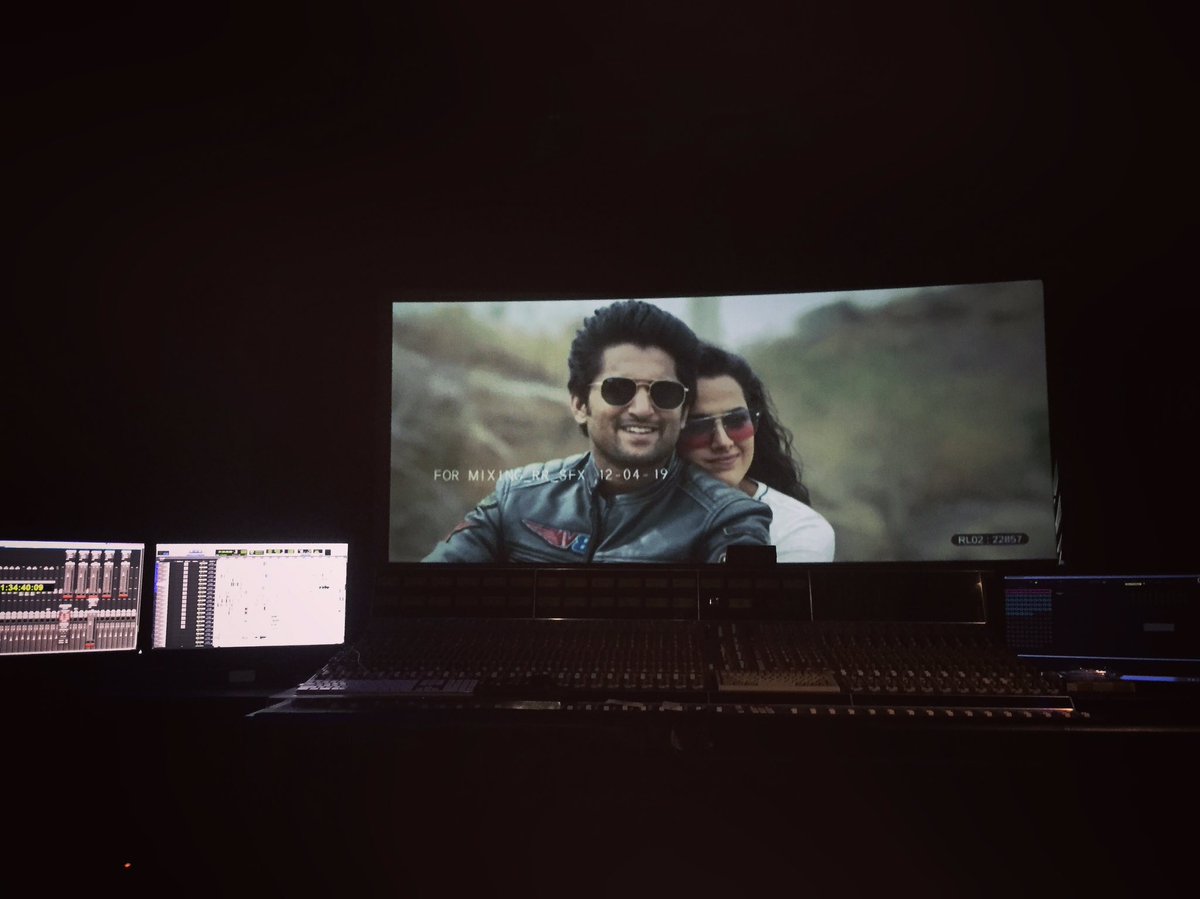 valentino_suren's tweet image. One of the mad mix sessions afta along time with ma fav @anirudhofficial and team for the film #JERSEY🔥💥
Directed by @gowtam19 Its great time wring wid u bro😊😊

#SoundMix #DolbyAtmosMix 

#JERSEYfrom19thApril