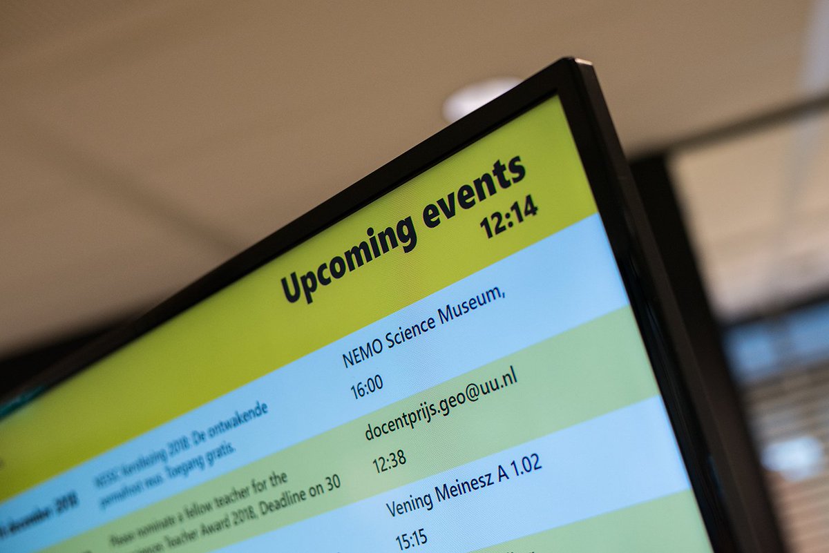 DVPD's tweet image. Weer een gebouw van Universiteit Utrecht opgeleverd met alle vormen van signing. #routeborden #bewegwijzering #digitaal #deurborden #hangborden