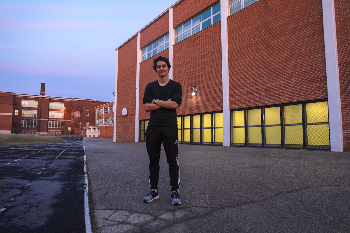 In Toronto, basketball nets are taken down after school hours. The rims are actually removed, leaving only a backboard &amp; empty wall. The neighbourhood is left without a place to play. I'm trying to change this policy &amp; bring back our nets: change.org/p/bring-back-o…